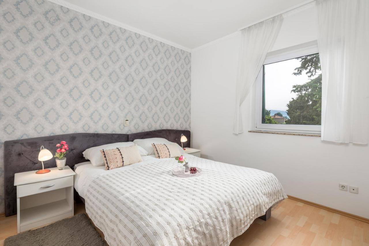 Summer Breeze Apartment With A Pool Opatija Exterior photo