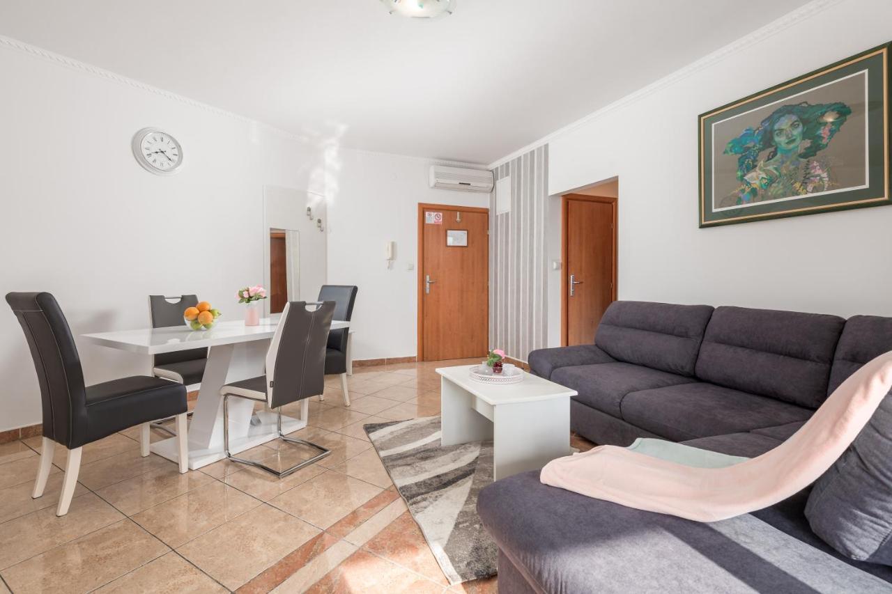 Summer Breeze Apartment With A Pool Opatija Exterior photo